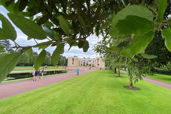 Private Tour of American Sites With an Expert Guide From DDAY - Accessibility