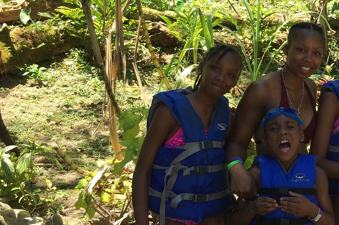 Private Tour to Konoko Falls From Ocho Rios - Traveler Reviews