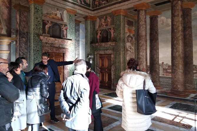 Private Tour - Trastevere and Villa Farnesina - Meeting Point