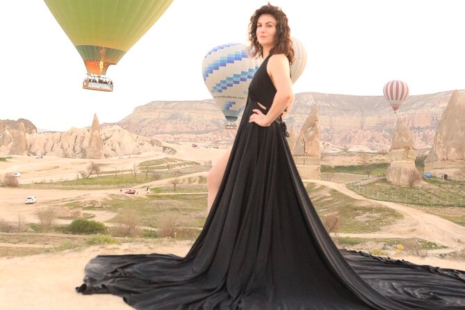 Professional Photoshoot With Hot Air Balloons in Cappadocia - Capturing Breathtaking Moments