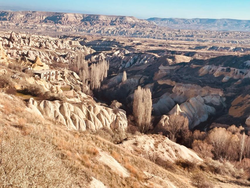 Red Tour in Cappadocia With English Guide - Uçhisar Castle Exploration