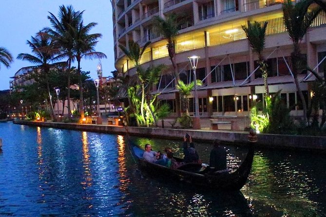 Relaxing Gondola Boat Ride on the Durban Point Waterfront Canal - Inclusions and Accessibility