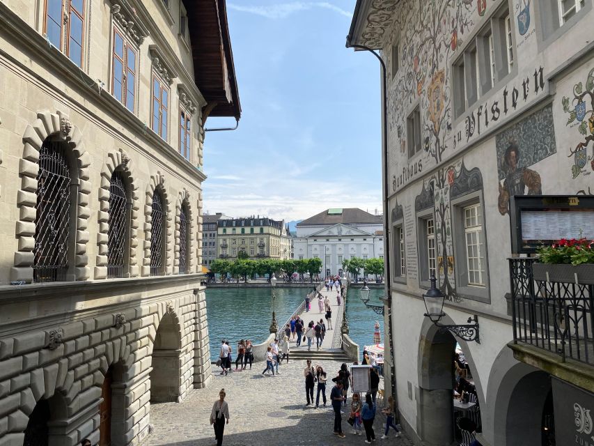 Revealing Lucerne: Self-Guided Reading City Tour - Tour Features