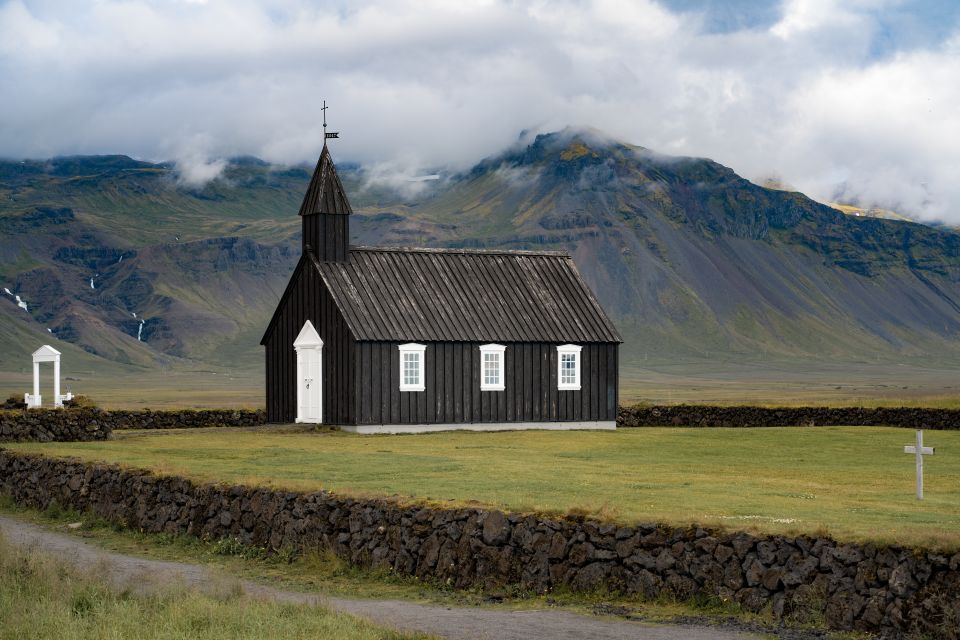 Reykjavik: Snaefellsnes & Mt. Kirkjufell Guided Minibus Tour - Itinerary Highlights