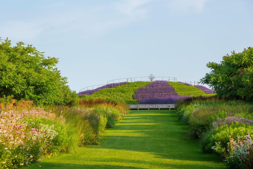 RHS Wisley and Hampton Court Palace Private Tour - Lunch at Terrace Restaurant