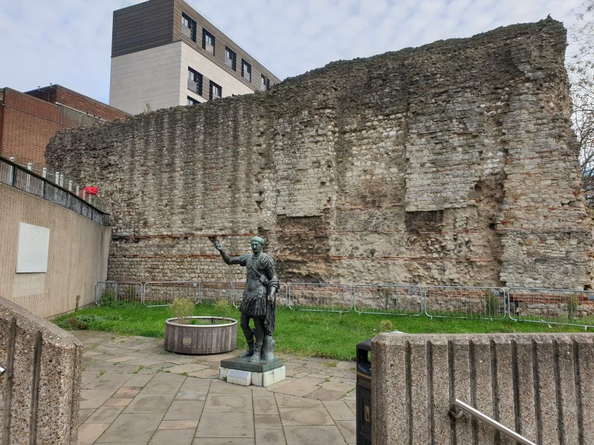 Roman Ruins to Blitz Bombings: Londons Fiery History - Tunneling Into Bank Vaults