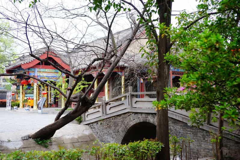 Romantic Nagasaki: Historical Charms and Seaside Views - Nagasaki Seaside Stroll