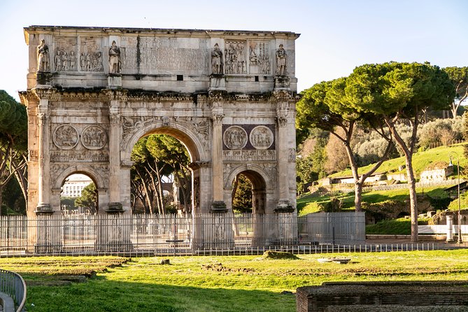 Rome Colosseum Forums Pantheon and City Highlights Private Tour - Trevi Fountain Exploration