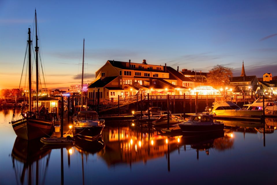 Salem: Requiem for Salem Walking Ghost Tour - Tour Experience