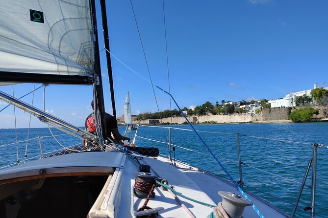 San Juan Historical Bay Daytime Sailing Tour - Meeting Point and Location