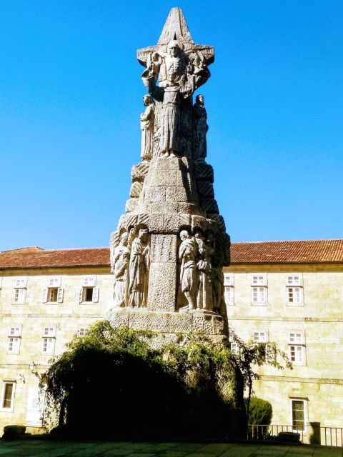 Santiago De Compostela and Lady of Fátima on a Private Trip - Panoramic Views