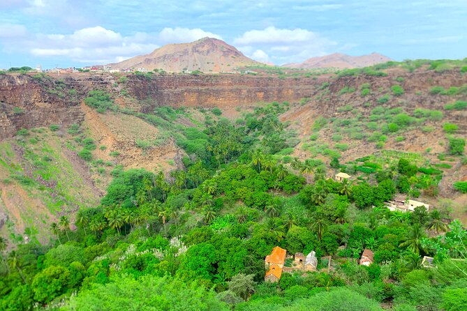 Santiago Island: 4-Hour Calabaceira Valley Hike & Guided Tour to Cidade Velha - Participant Information