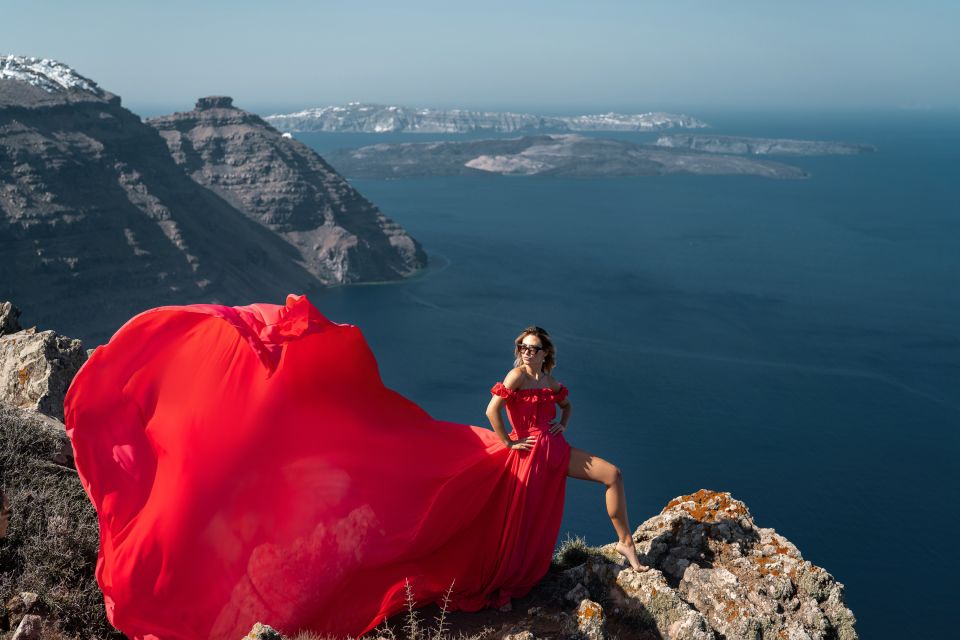 Santorini: Flying Dress Photoshoot - Dress Selection Process