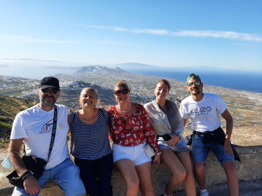 Santorini: Private 4-Hour Cultural Villages Sightseeing Tour - Pyrgos Village Exploration