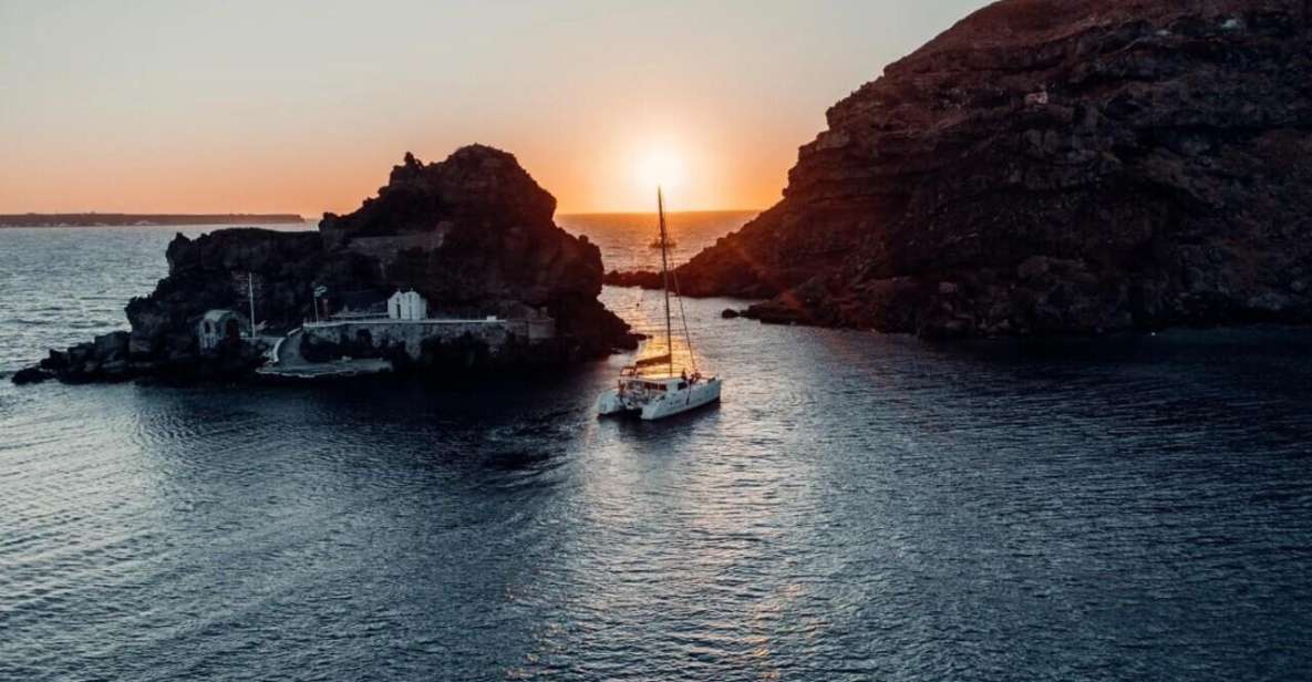 Santorini: Private Catamaran Cruise With BBQ Meal and Drinks - Inclusions