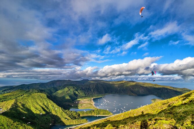 São Miguel, Azores - Private Tour 9 Hours in 4 Seats Car Exclusively for You - Complimentary Refreshments and Towels