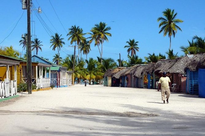 Saona Island VIP - Full Day Excursion - Relaxing in the Natural Pool