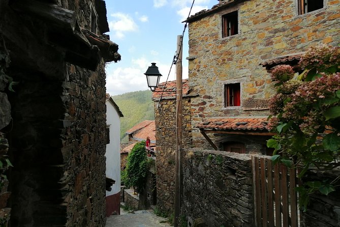 Schist Villages of Lousã Mountain, Half-Day From Coimbra - Trekking Through Talasnal