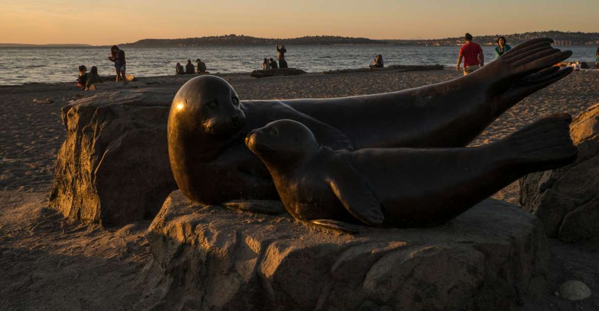 Seattle: Night Tour With Local Guide - Tour Experience