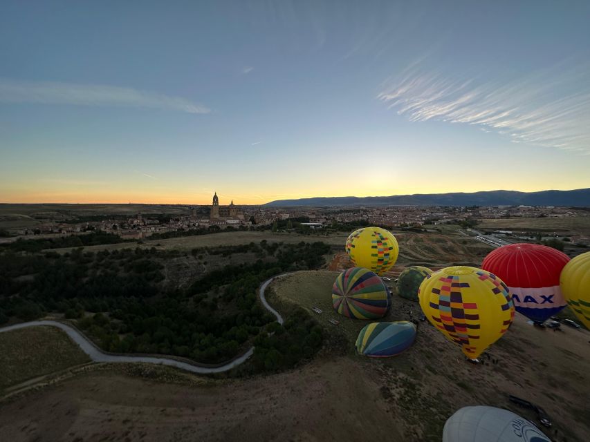 Segovia: Hot-Air Balloon Ride With Cava Toast & Picnic - Highlights