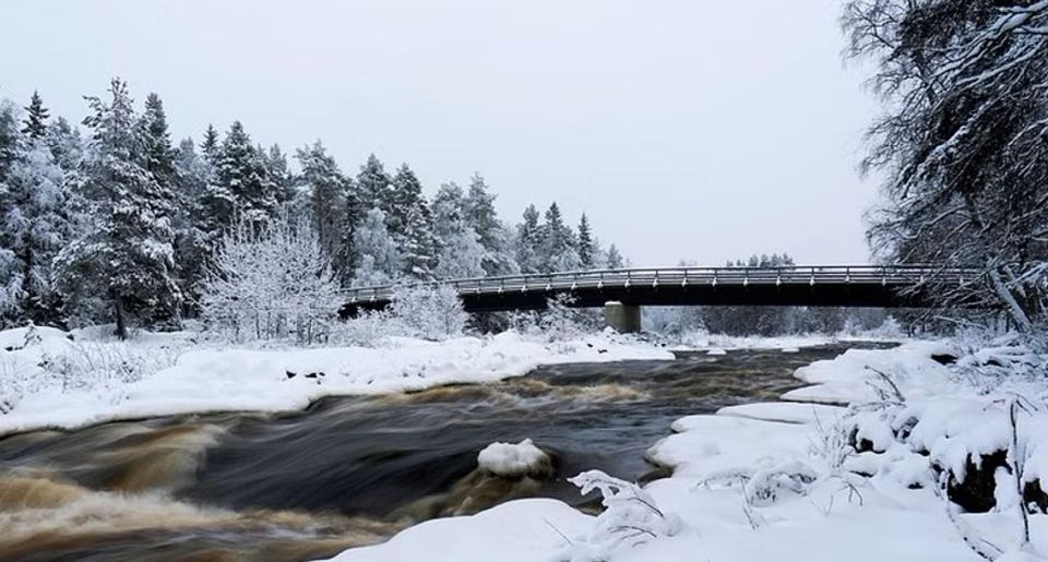 Short Hiking & Santa Claus Village Combo Tour - Tour Highlights