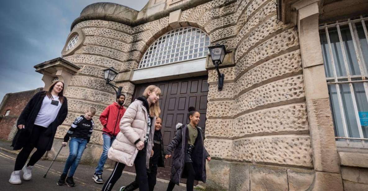 Shrewsbury Prison: Self-Guided Tour - Key Features