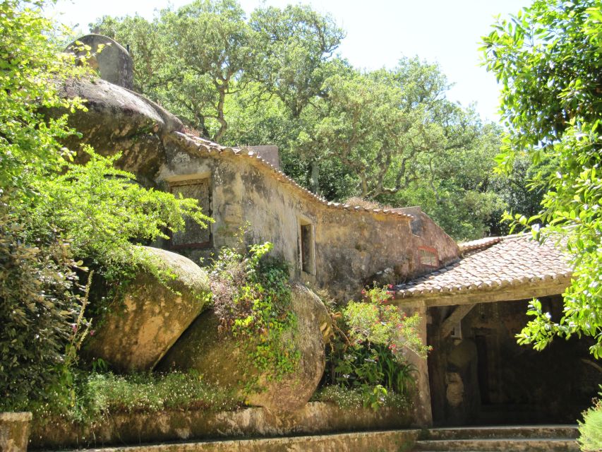 Sintra Guided Visit: Life and Death at the Capuchos Convent - Habits of the Friars