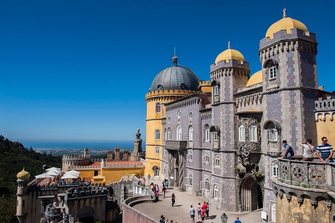 Sintra Palaces Private Tour With Pena Palace and Quinta Da Regaleira - Booking and Cancellation Policy