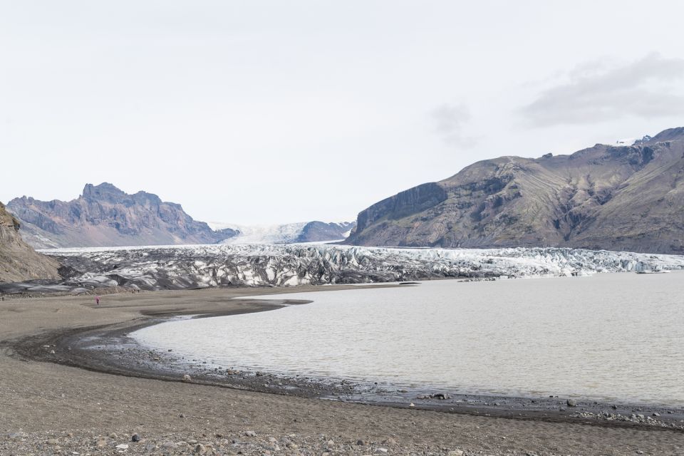 Skaftafell: Extra-Small Group Glacier Hike - Glacier Exploration