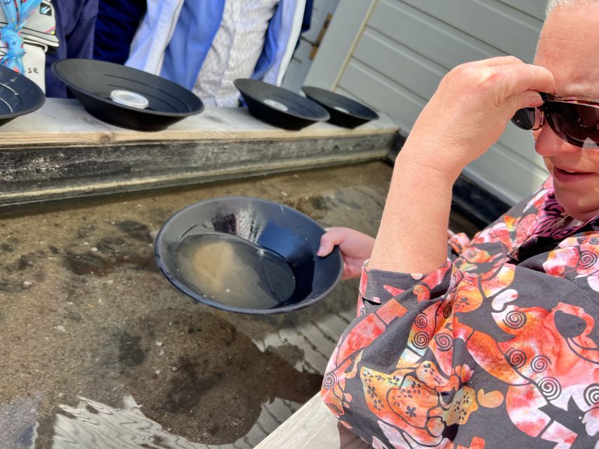 Skagway: Gold Panning Experience - Experience Highlights