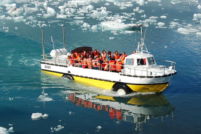 South Iceland and Glacier Lagoon: Jökulsárlón With Boat Tour - Diamond Beach Exploration