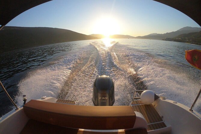 Speed Boat 3-Hour Guided Tour at the Blue Cave - Schedule