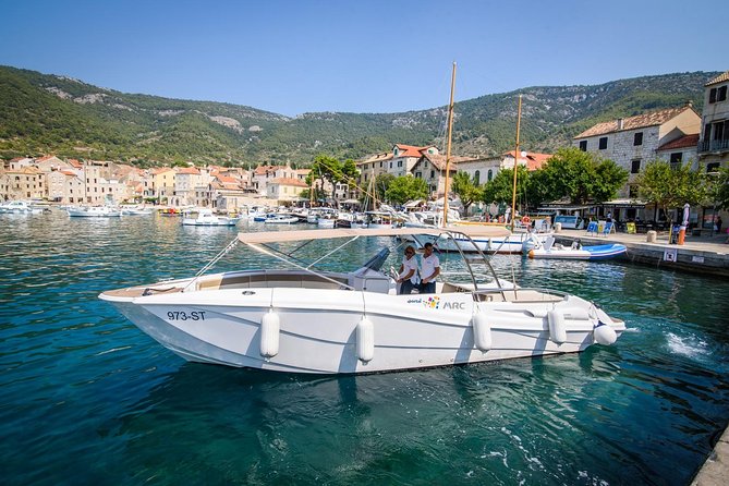 Split or Trogir: Blue Cave, Vis, and Hvar Speedboat Day Tour - Visiting the Blue Cave