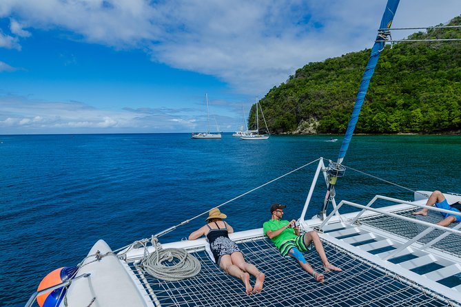 St Lucia Catamaran Day Sailing and Sightseeing Tour - Exploring Diamond Botanical Gardens