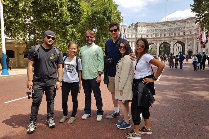 St Pauls Cathedral & See Over 30 Top London Sights Tour - Meeting Point