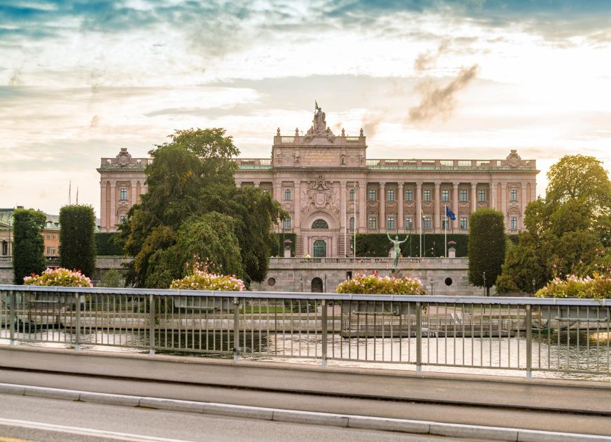 Stockholm Royal Palace Museums Gamla Stan Skip-the-line Tour - Tour Activities