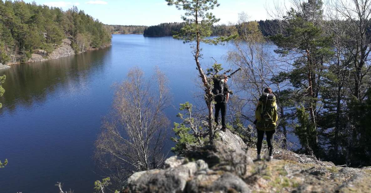 Stockholm: Summer Nature Hike - Campfire-Cooked Lunch