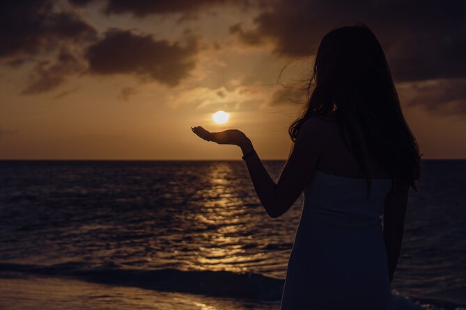 Sunset Photoshoot With Local Photographer in Aruba - Historical and Informative Element