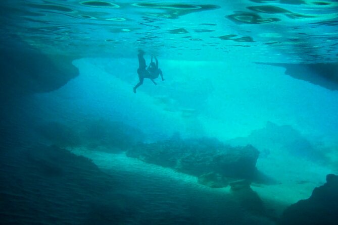 Swim With Turtles at Turtle Bay, Curacao: Boat, Blue Room Cave - Stunning Scenery