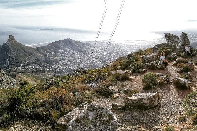 Table Mountain Adventurous Hike & Cable Car Down - Walking the Rim of Table Mountain