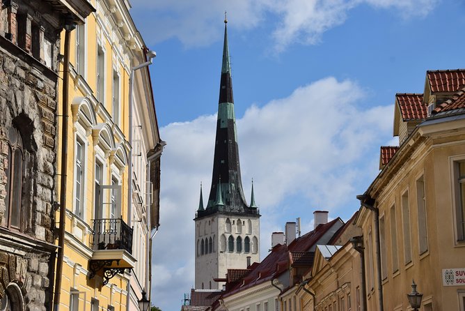 Tallinn Old Town Walking Tour - Meeting Point and Pickup