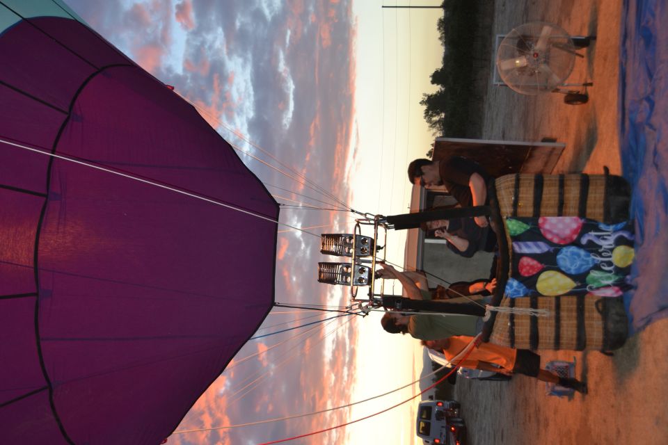 Temecula: Private Hot Air Balloon Ride at Sunrise - Champagne Toast and Snacks