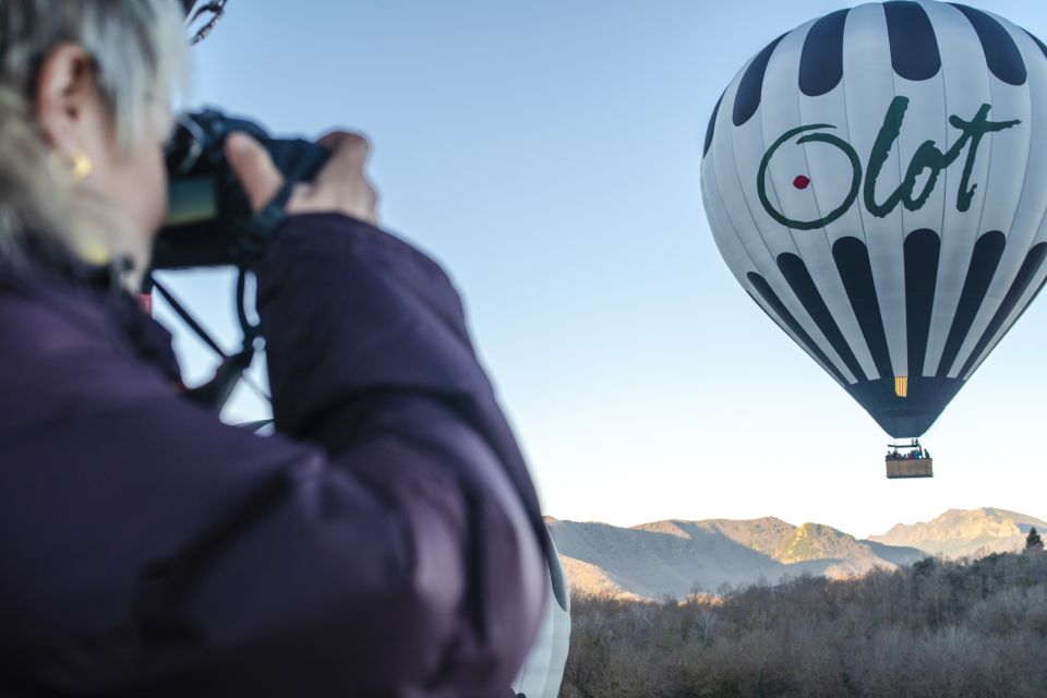 The Garrotxa Volcanoes Half-Day Hot Air Balloon Flight - Inclusions and Amenities