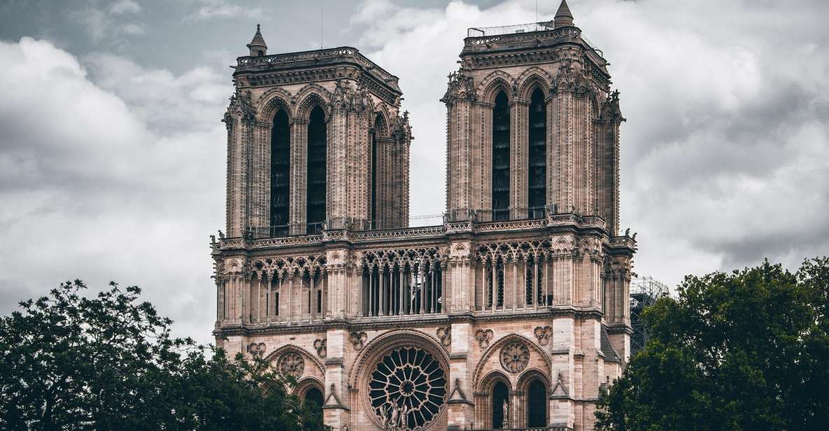 THE MONUMENTS OF PARIS WALKING TOUR FROM OPERA TO NOTRE DAME - Historical Context