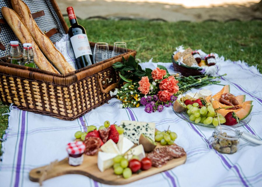 The Parisian Picnic - Picnic Accessories Provided