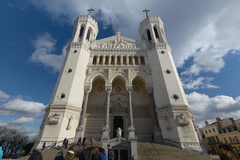 Theatrical Visit From Fourvière to Vieux-Lyon - Discovering Old Lyon