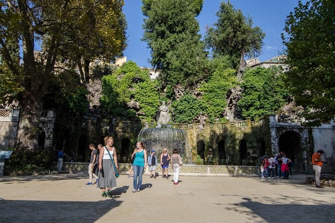 Tivoli Italian Gardens Tour From Rome - Renowned Villa Adriana and Villa Deste