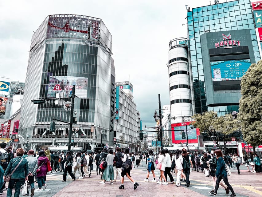 Tokyo: Shibuya Walking Tour With Crossing & Hachiko Statue - Myth of Tomorrow Mural