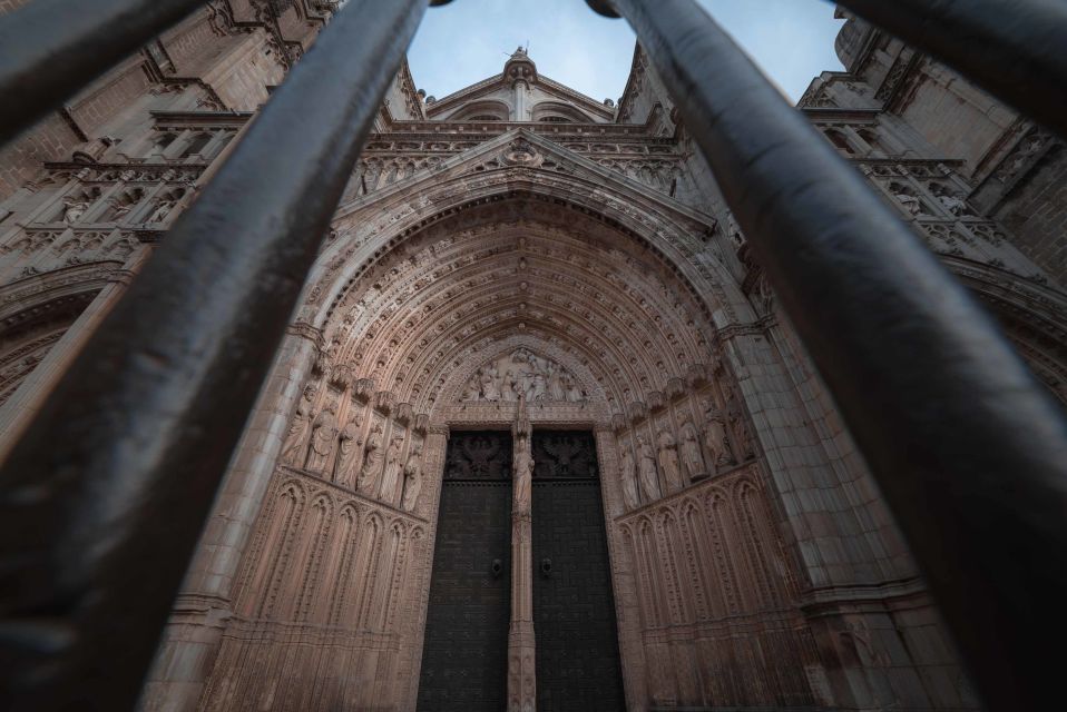 Toledo: Cathedral Tour With a Local Guide - Experience Highlights