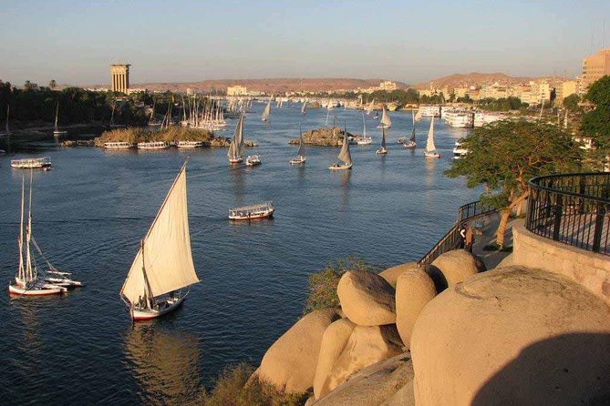 Top Day Tour To Luxor From Aswan - Pickup and Meeting Point